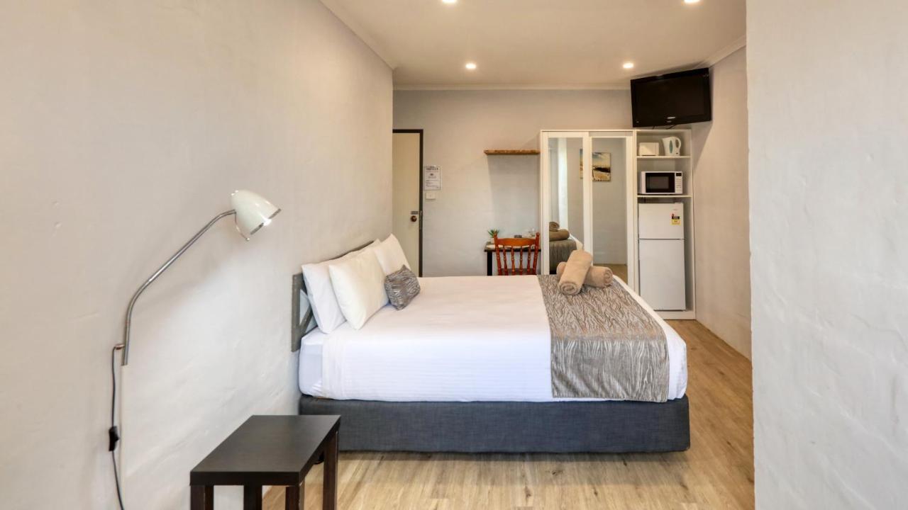 Parkes Federation Motel מראה חיצוני תמונה